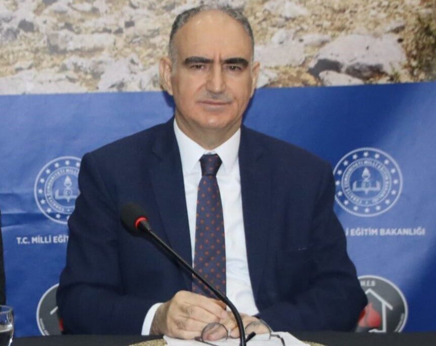 Manisa’da yılbaşı için güvenlik, sağlık ve denetim önlemleri artırıldı, 6 bin 904 personel görev alacak.