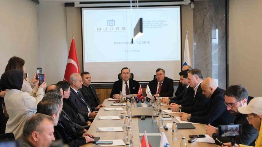 Manisa Muradiye OSB’nde Sanayi Sitesi Protokolü İmza Töreni Gerçekleştirildi