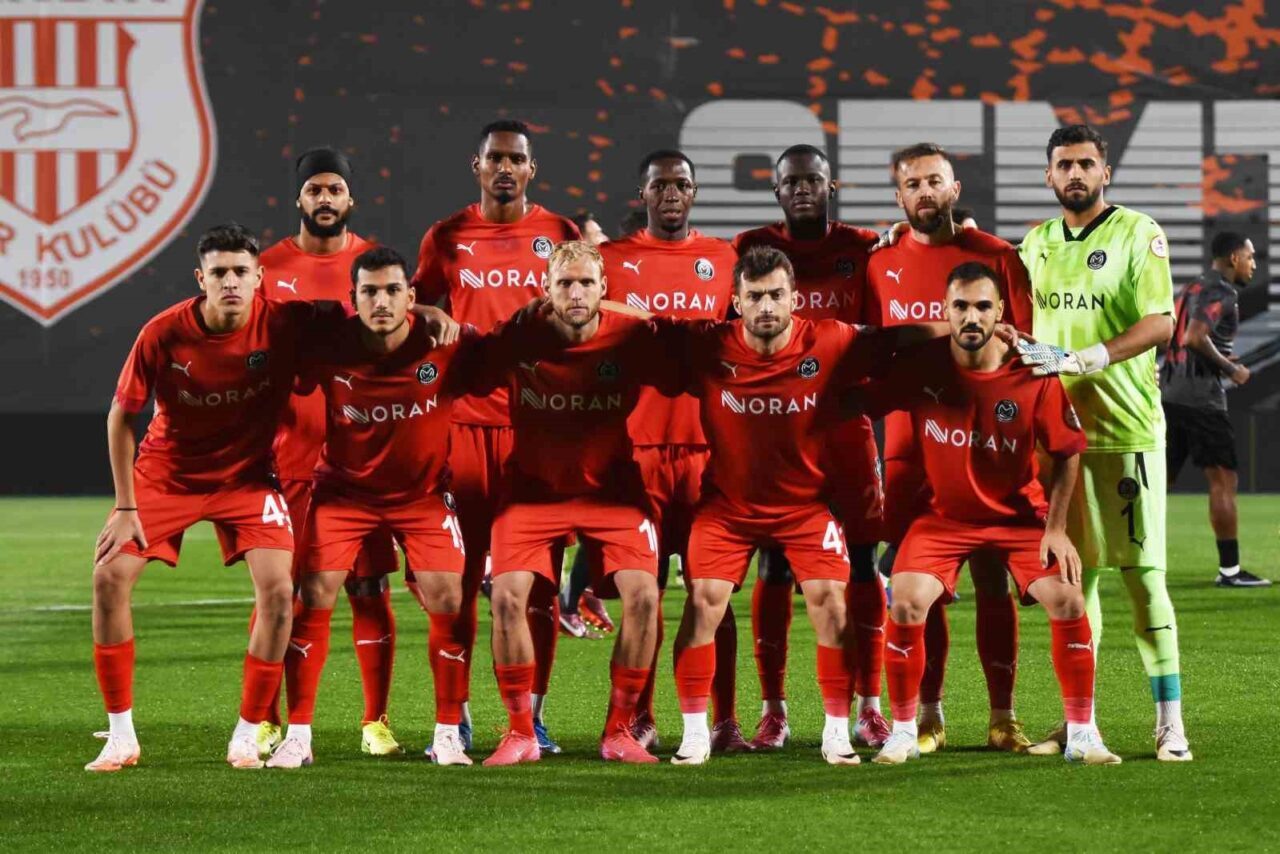 Manisa FK ve Somaspor, ligdeki son hafta maçlarını kaybederek puansız