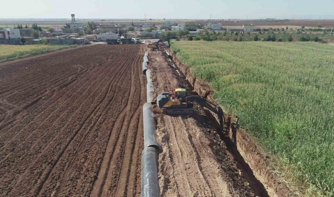 Mardin’de İçme Suyu İsale Hattı Çalışmaları Tüm Hızıyla Sürüyor Mardin'de içme suyu ihtiyacını karşılamak amacıyla sürdürülen 2. kademe isale