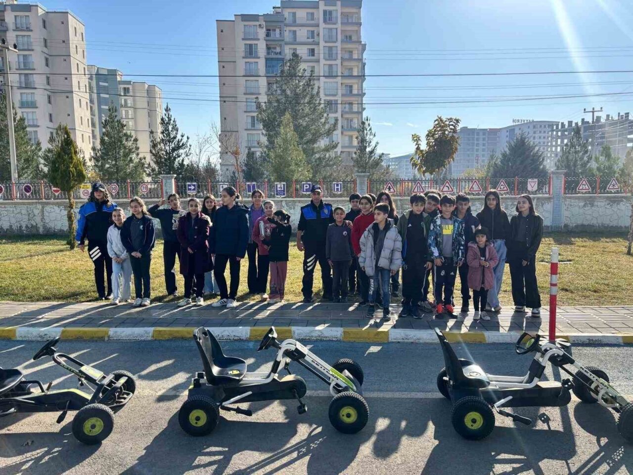 Mardin'in Artuklu ilçesinde, İl Emniyet Müdürlüğü'nün Toplum Destekli Polislik Şube