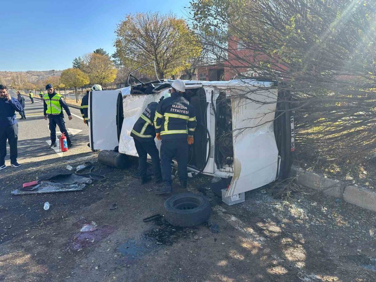 Mardin’deki Trafik Kazasında Üç Kişi Yaralandı