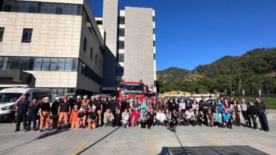 Marmaris Devlet Hastanesi, geniş bir katılımla deprem ve yangın tatbikatı