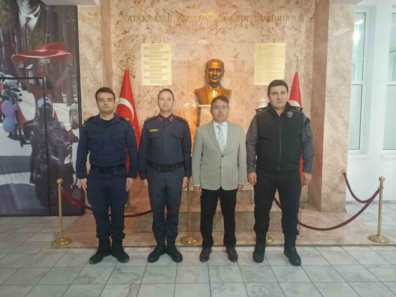 Marmaris Kaymakamı Nurullah Kaya, ilçede yapılan güvenlik değerlendirme toplantısında, asayişin