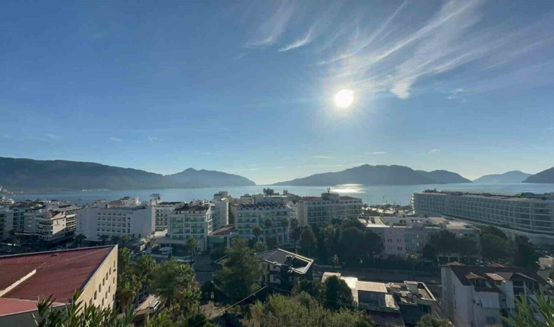 Muğla'nın Marmaris ilçesindeki otel satışlarının çoğunun, ruhsat koşullarını karşılamayan küçük