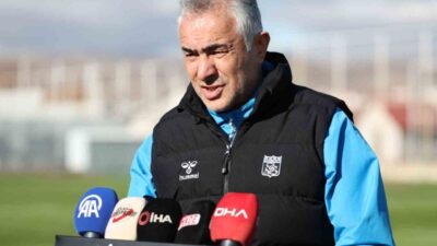 Mehmet Altıparmak, Sivasspor'un önünde kritik üç maç olduğunu, bu süre