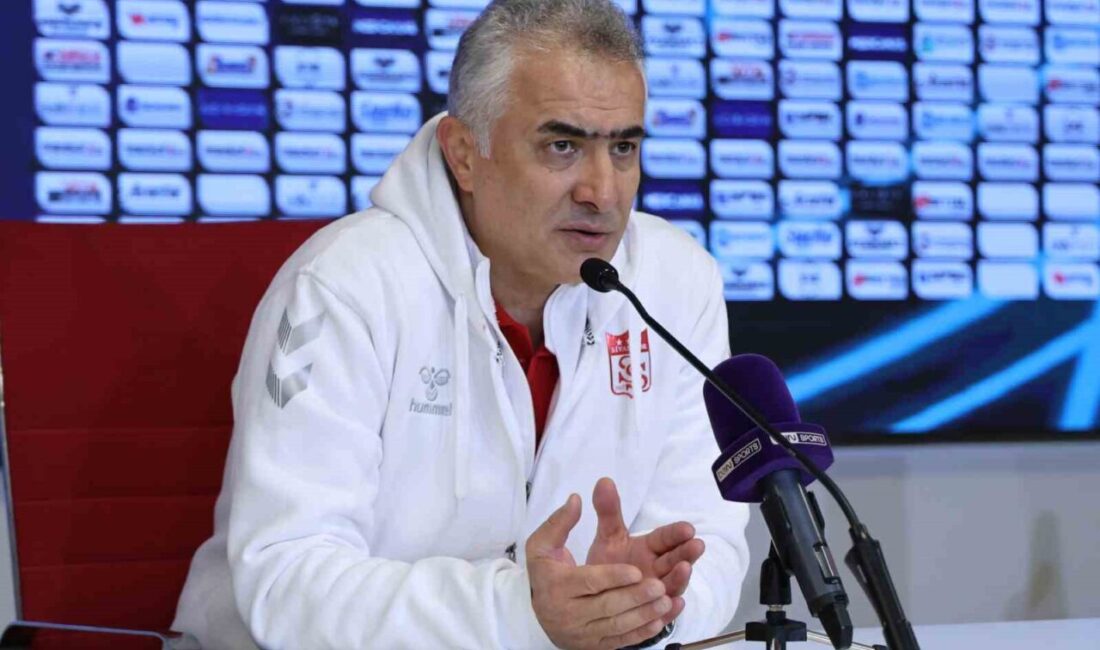 Mehmet Altıparmak: “Çorum FK ile Beraberlik Üzüntü Verici, Hakem Yanlış Yönetim Gösterdi” Özbelsan Sivasspor, Çorum FK ile 1-1 berabere kaldığı maç sonrası