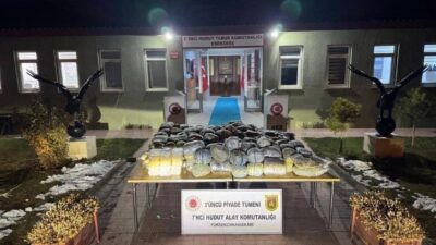 Milli Savunma Bakanlığı, Hakkari'de düzenlenen arama-tarama faaliyetlerinde 259 kilogram uyuşturucu