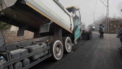 Melikgazi Belediyesi, Hisarcık Mahallesi'nde ulaşım konforunu artırmak için 1,5 kilometre
