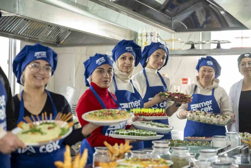 Yeni Yıla Özel Atölyeler Halkkent MERCEK’te Düzenlendi