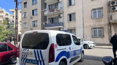 Mersin'in Mithatpaşa Mahallesi'nde M.T., komşusu R.K. ve oğlu M.K.'yi öldürdükten