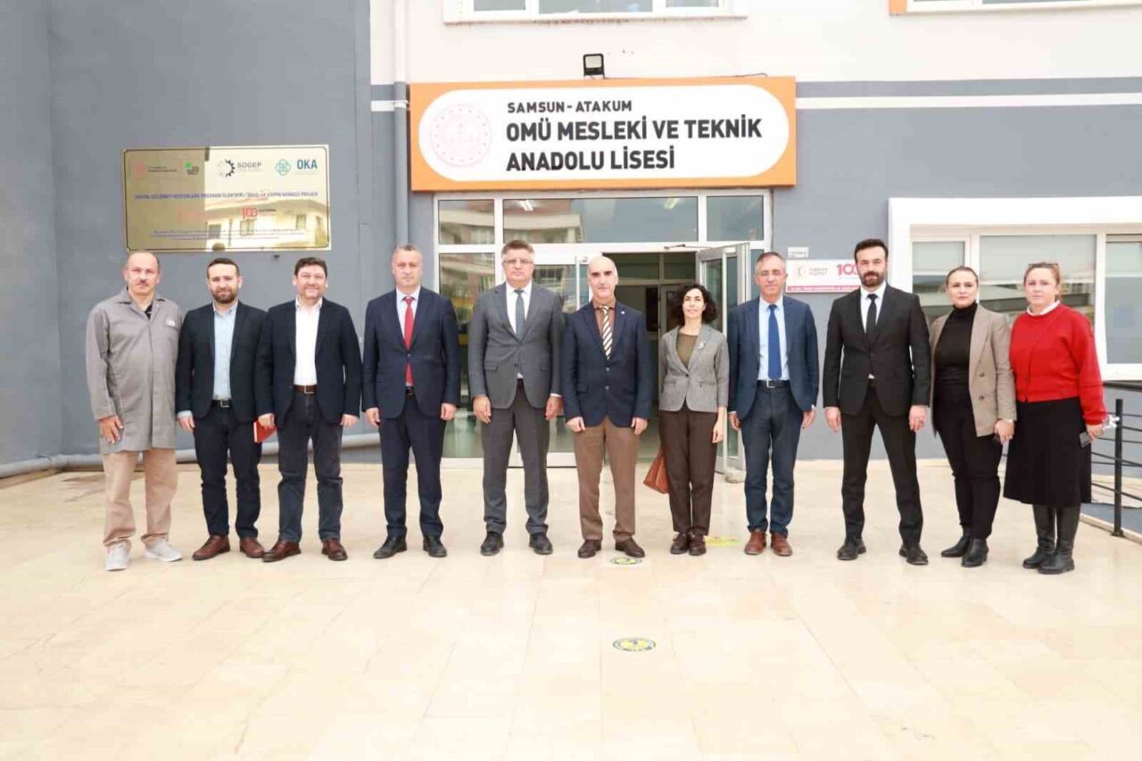 Ondokuz Mayıs Üniversitesi ile Milli Eğitim Bakanlığı'nın iş birliğiyle mezuniyete