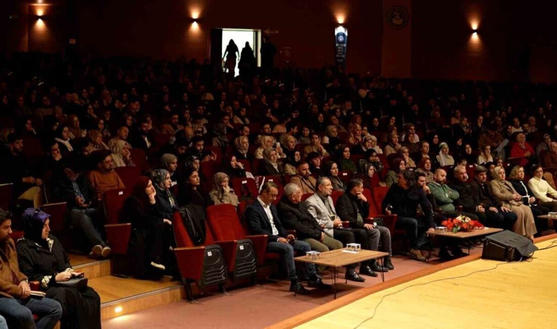 Kestel Belediyesi, Hazreti Mevlânâ’nın 752. Vuslat Yıl Dönümünü Anma Programıyla Bursalıları Bir Araya Getirdi Kestel Belediyesi, Hazreti Mevlânâ'nın 752. vuslat yıl dönümünü Muhsin Yazıcıoğlu