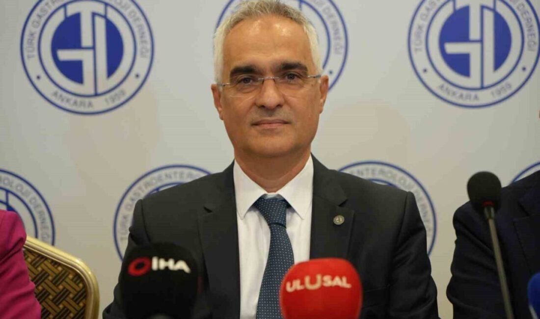 Mide İlaçlarının Yanlış ve Gereksiz Kullanımına Dikkat Çekildi: Hekime Danışmanın Önemi Vurgulandı Antalya'daki 42. Ulusal Gastroenteroloji Haftası'nda, "mide koruyucu" olarak bilinen mide