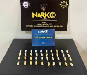 Ordu'da narkotik ekipleri tarafından düzenlenen operasyonda, F.J. ve A.R.S. isimli