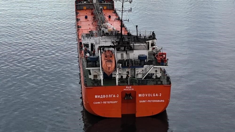 Rusya’dan Gürcistan’a giden "MIDVOLGA-2" isimli tanker, uluslararası sularda saldırıya uğradıktan