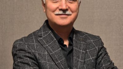 Fiziksel Tıp ve Rehabilitasyon Uzmanı Yrd. Doç. Dr. Serdar Saraç,