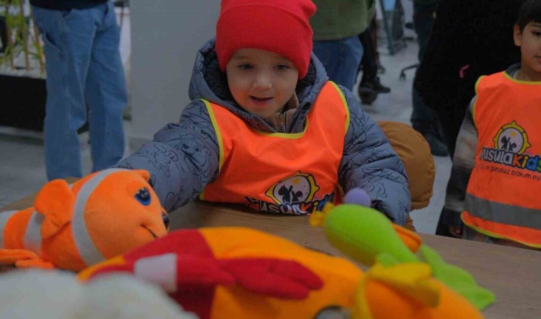 Bolu'daki 5 yaşındaki kreş öğrencileri, ihtiyaç sahibi yaşıtları için hayır