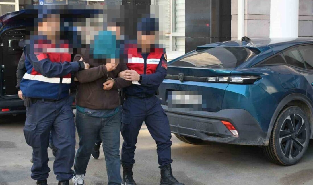 Kuşadası’nda Terör Suçlarından Aranan Süleyman Kaya Yakalandı Aydın'ın Kuşadası ilçesinde, terör örgütü PKK/KCK'dan müebbet hapis cezası bulunan
