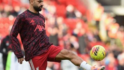 Liverpool'un yıldız futbolcusu Mohamed Salah, teknik direktör Arne Slot'un tercihiyle