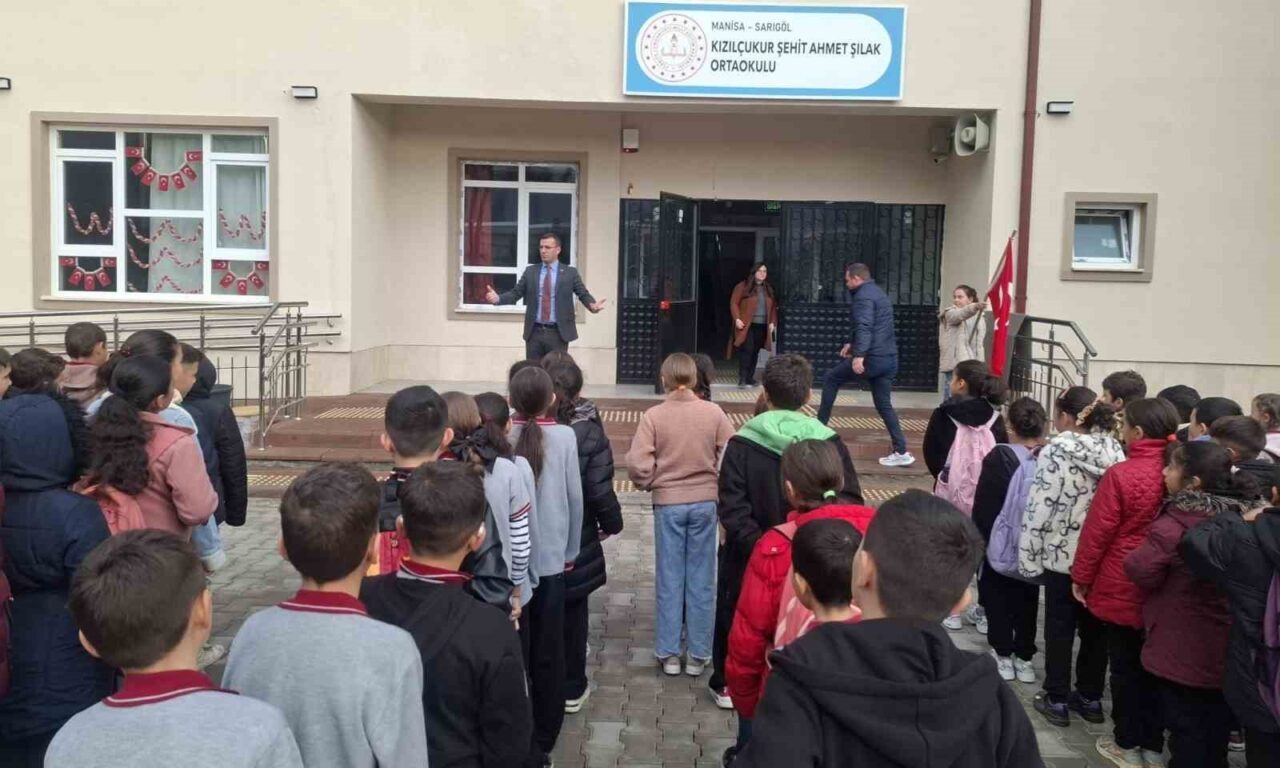 Manisa Sarıgöl İlçe Milli Eğitim Müdürü Cezmi Yıldırak, Kızılçukur Şehit