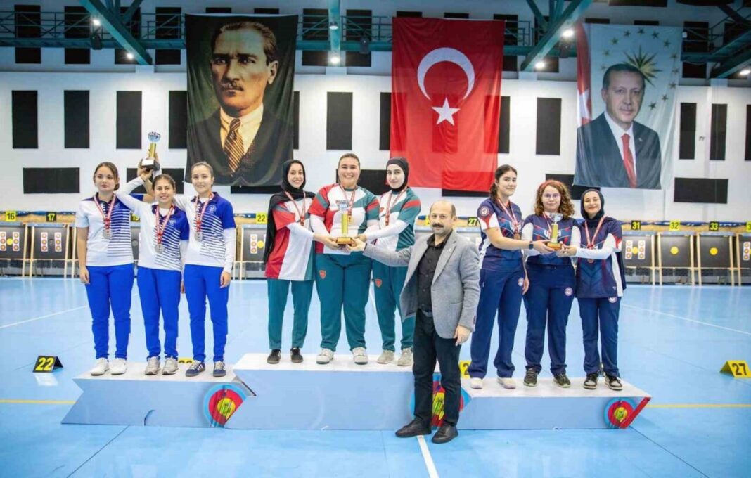 Muğla Büyükşehir Belediyesi Okçuluk Takımı, Samsun’da düzenlenen Türkiye Şampiyonası’nda Türkiye ikinciliğini elde etti