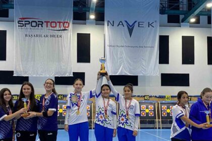 Muğla Büyükşehir Belediyesi U-13 Okçuluk Takımı, Türkiye Şampiyonu Olmanın Gururunu Yaşıyor