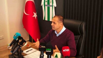 Muğlaspor Başkanı Menaf Kıyanç, basın toplantısında kulüp için birlik çağrısı