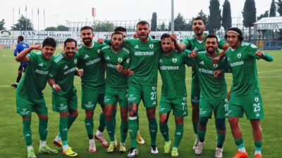 Muğlaspor, Karacabey Belediye Spor'u 1-0 yenerek ligdeki zirveye yükseldi. 13.