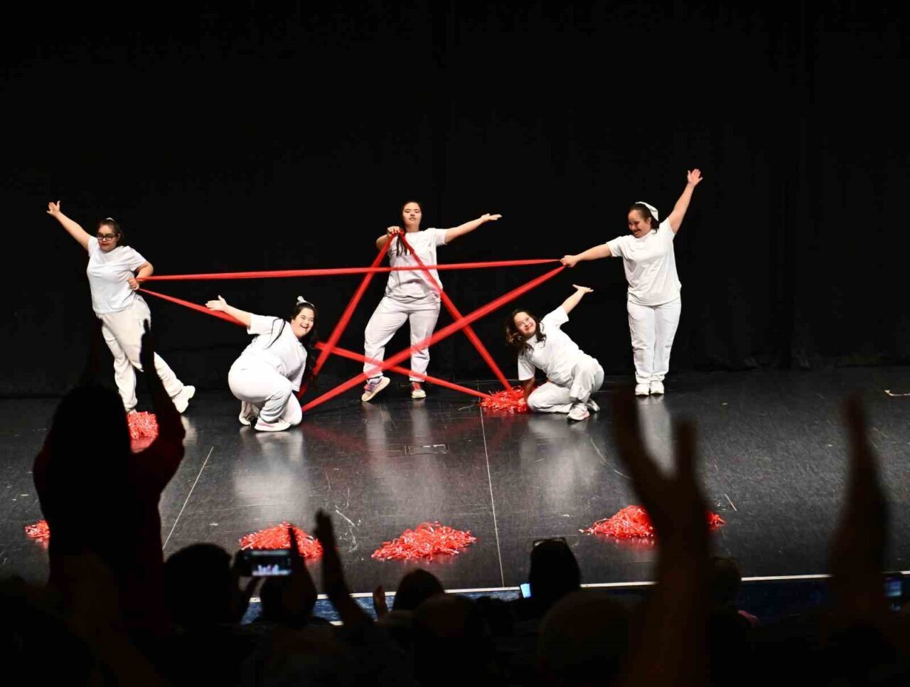 Muratpaşa Belediyesi Engelsiz Kafe, 3 Aralık Dünya Engelliler Günü'nde özel