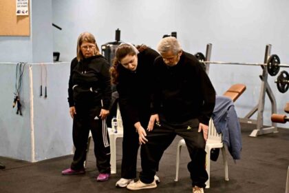 Antalya Muratpaşa Belediyesi, “Parkinson Akademi” ile hasta bireylerin yaşam kalitesini artırmayı hedefliyor