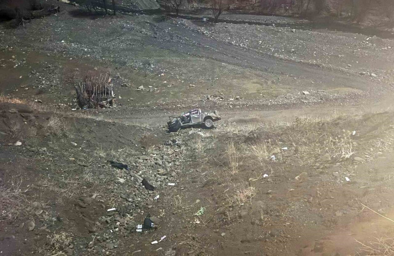 Muş’un Derecik köyü civarında, görevden dönen VEDAŞ çalışanı Naci Özmen’in