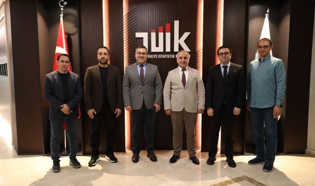 Necmettin Erbakan Üniversitesi ve TÜİK, Büyük Veri Üzerine Ortak Projeler İçin İlk Adımı Attı Necmettin Erbakan Üniversitesi (NEÜ) Büyük Veri Koordinatörlüğü, Türkiye İstatistik Kurumu