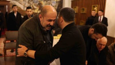 Nevşehir Belediye Başkanı Rasim Arı, düzenlediği 'Halk Günü' etkinliğinde vatandaşlarla