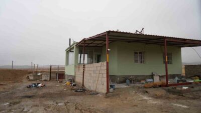 Niğde'nin Karacaören köyünde, 60 yaşındaki Mustafa Ü., sulama havuzunda ölü