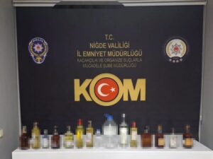 Niğde'de KOM Şube Müdürlüğü, kaçakçılıkla mücadele kapsamında gerçekleştirdiği operasyonda 7