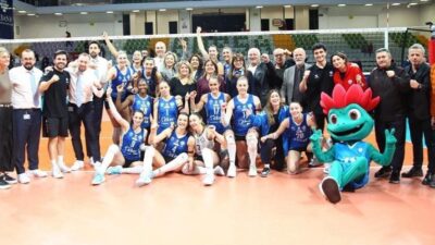 Nilüfer Belediyespor Eker Kadın Voleybol Takımı, Vodafone Sultanlar Ligi'nde İlbank'ı