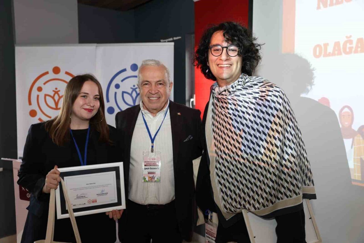 Nilüfer Kent Konseyi Gençlik Meclisi’nde Yeni Eş Başkanlar Göreve Başladı: Ömer Faruk Söker ve Elif Varol Seçildi