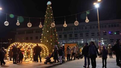 Nilüfer Belediyesi, 19 Aralık'tan itibaren Cumhuriyet Meydanı'nda düzenleyeceği Yeni Yıl