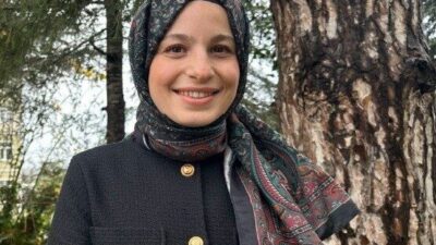 Düzce Üniversitesi Fen Edebiyat Fakültesi Tarih Bölümü öğretim üyesi Dr.