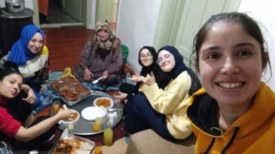 Eskişehir Kredi Yurtlar Genel Müdürlüğü'ne bağlı yurtlarda kalan öğrenciler, Dünya