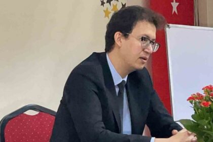 Cumhuriyet Savcısı Fatih Ulaşan, Bartın’da İmam Hatip Lisesi öğrencilerine hukuk ve adalet üzerine deneyimlerini aktardı