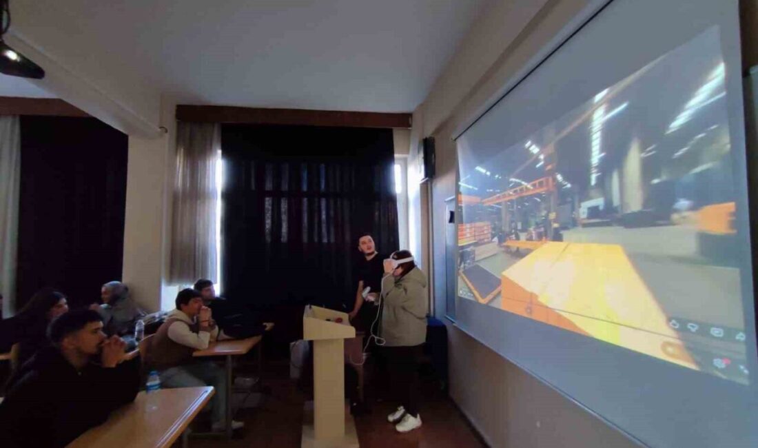 Gümüşova Meslek Yüksekokulu, öğrencileri sektör temsilcileriyle buluşturdu. Etkinliğe katılan Kalıp