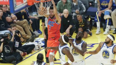 Oklahoma City Thunder, Golden State Warriors'ı 124-112 mağlup ederek üst