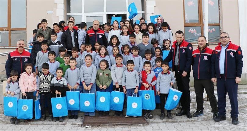Erzurum Tarım ve Orman Müdürlüğü, okullarda organik tarım bilinçlendirme eğitimlerine devam ediyor.