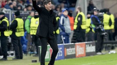 Olympique Lyon'un Teknik Direktörü Paulo Fonseca, 2 Mart 2025'te Brest