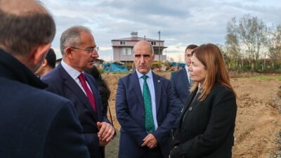 Ondokuz Mayıs Üniversitesi Rektörü Prof. Dr. Fatma Aydın ve yönetimi,