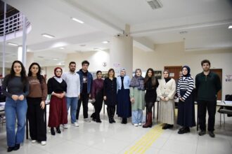 OMÜ Eğitim Fakültesi Fen Bilgisi Öğretmenliği Programı Materyal Sergisi Gerçekleştirildi