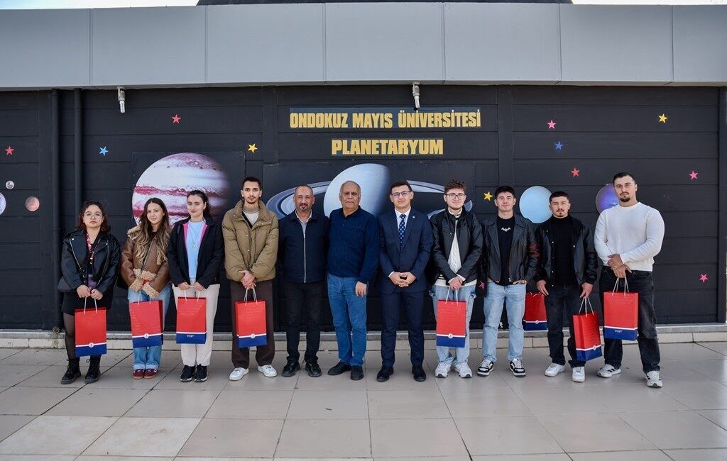 Ondokuz Mayıs Üniversitesi, Uyum Fest’25 kapsamında, yarışmalarda başarı gösteren öğrenciler