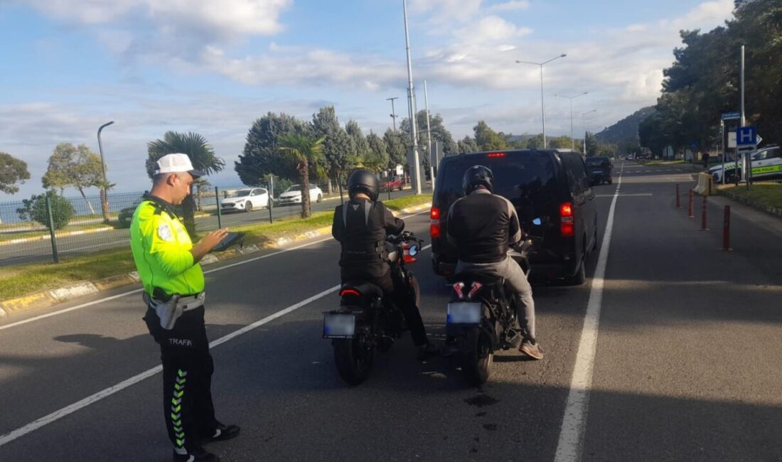 Ordu'da polis, trafik kazalarını azaltmak amacıyla gerçekleştirdiği denetimlerde 16 bin